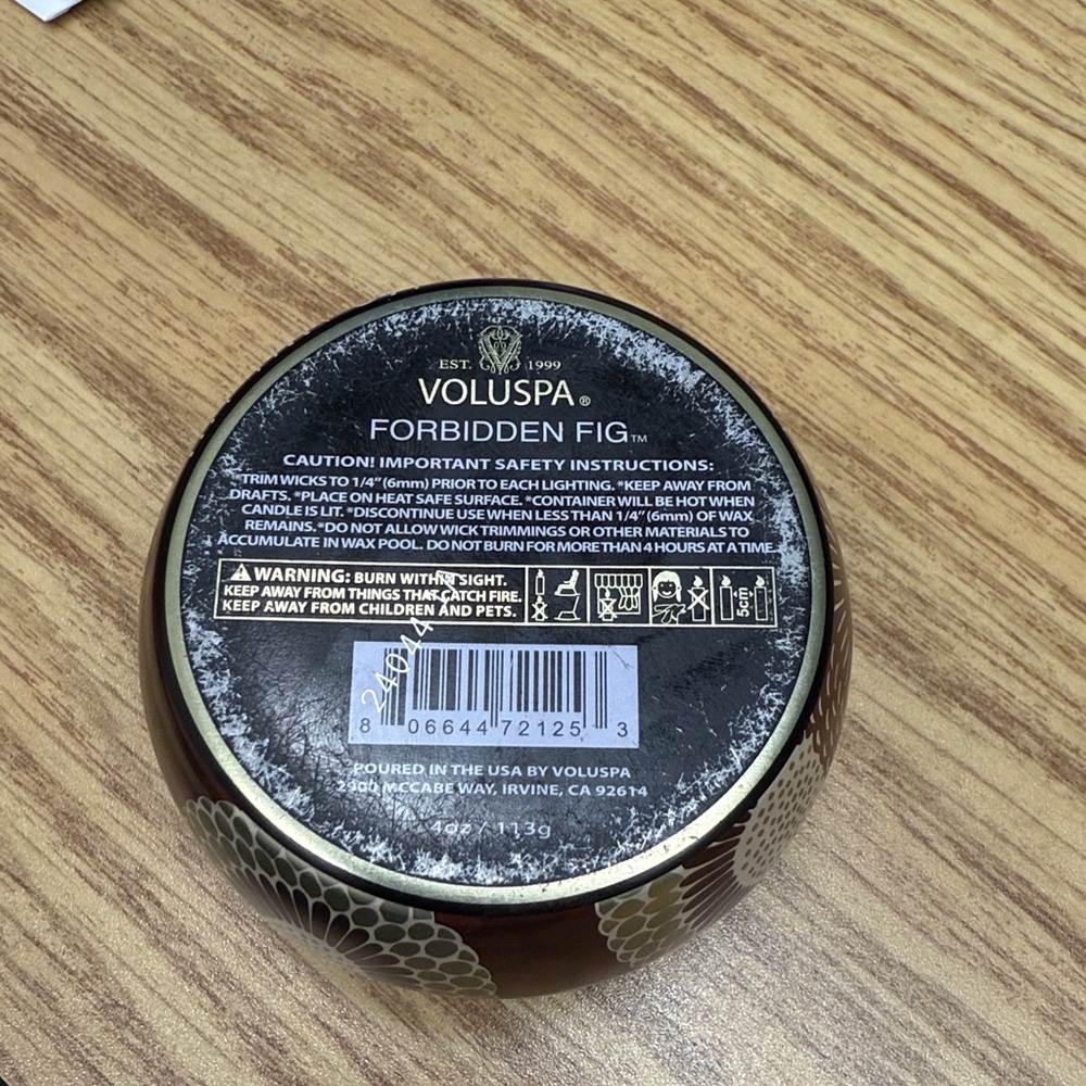 Voluspa Forbidden Fig mini candle - Picture 3 of 3